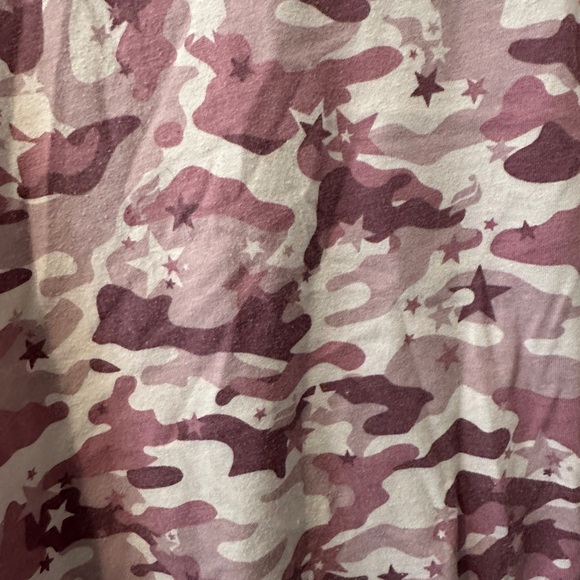 Fabletics  Women’s 2x Athletic Tank Pink - Picture 2 of 3